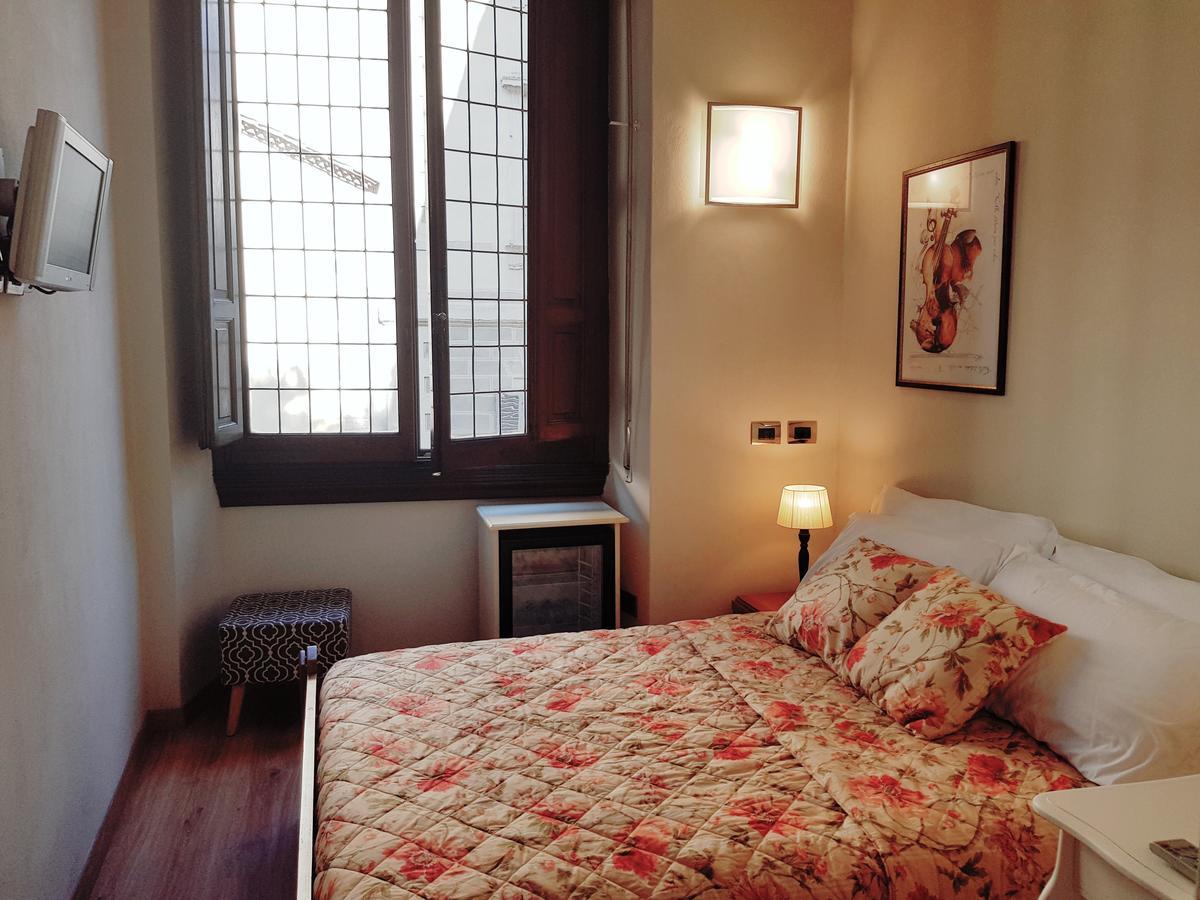 Lady Luna B&B Firenze Eksteriør billede